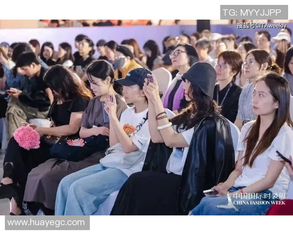 龙腾精英超模争霸赛引领时尚潮流 开启全球时尚新纪元